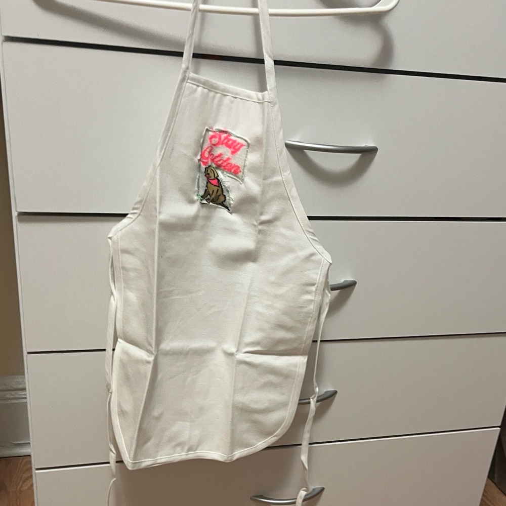 Infant / Toddler Apron (white)